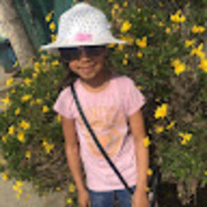 Meet your Posher, Ana